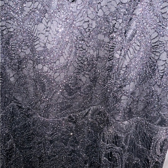 Torrid dress size 1 16/18 shimmer skater - Picture 6 of 9